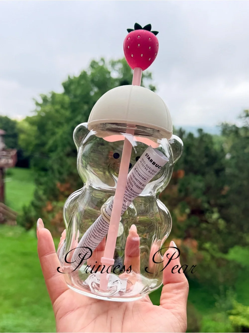 Starbucks 2026 Bearista glass Strawberry Collection